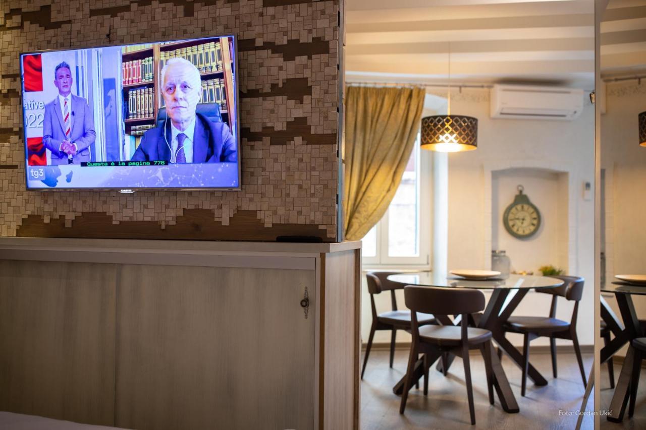 Nata Apartment 4 Stars โรวีน ภายนอก รูปภาพ